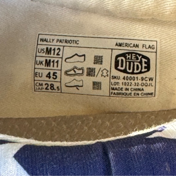Hey Dude Wally Patriotic American Flag Men’s Size 12 Lightweight Summer Shoes - Picture 7 of 8